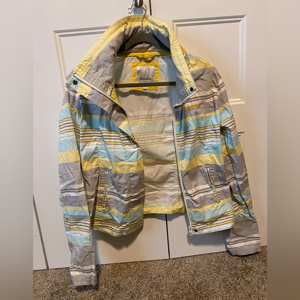 BENCH women's light jacket